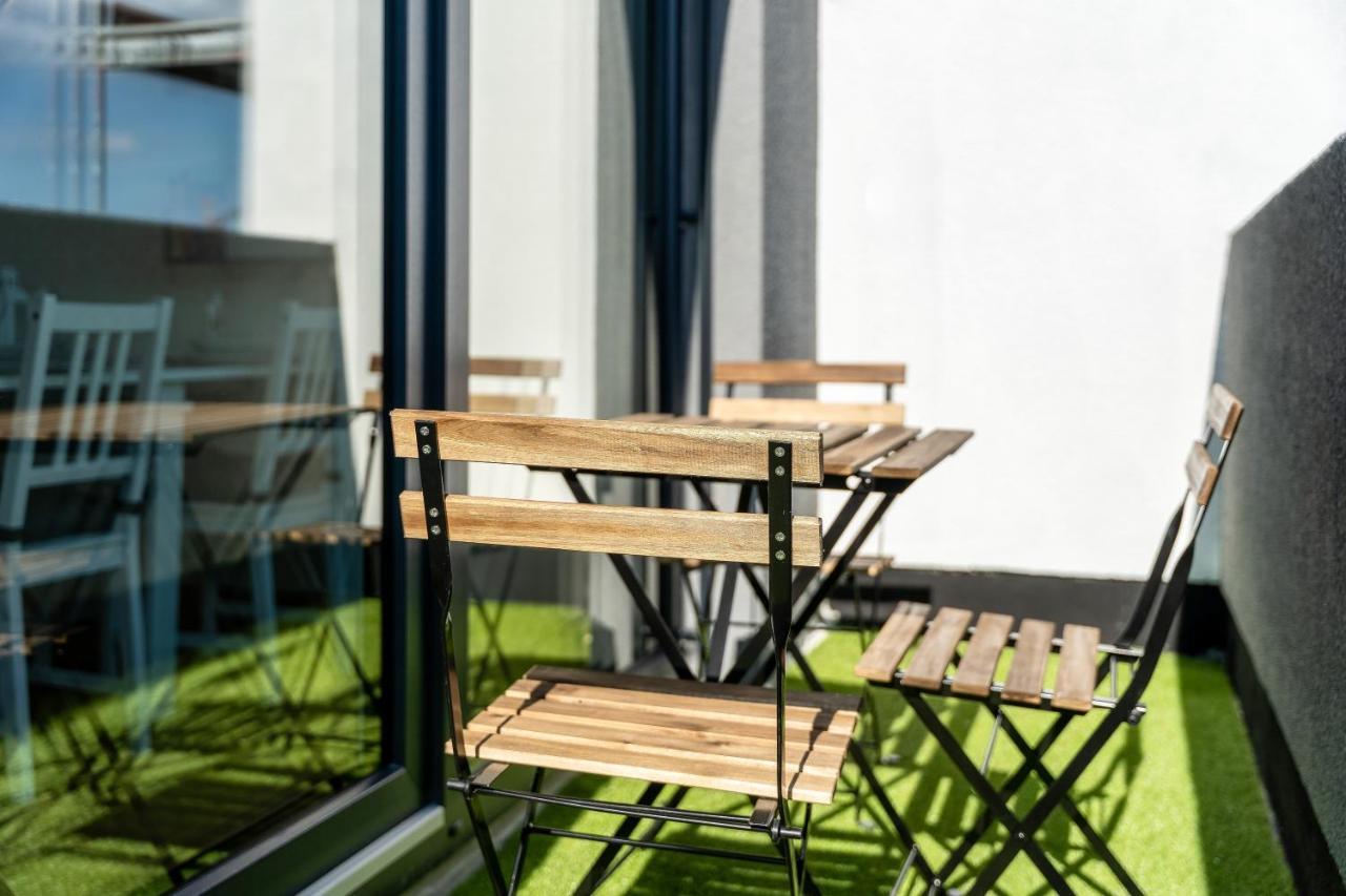 Gemuetliches Und Lichtdurchflutetes Penthouse Mit Sternenhimmelblick, Boxspringbett Und Terrasse - Gute Anbindung An Die Innenstadt 카셀 외부 사진